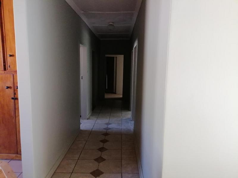 4 Bedroom Property for Sale in Odendaalsrus Free State